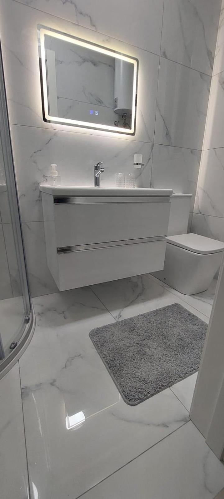 Centre Point Comfort Apartment 세인트폴스베이 외부 사진